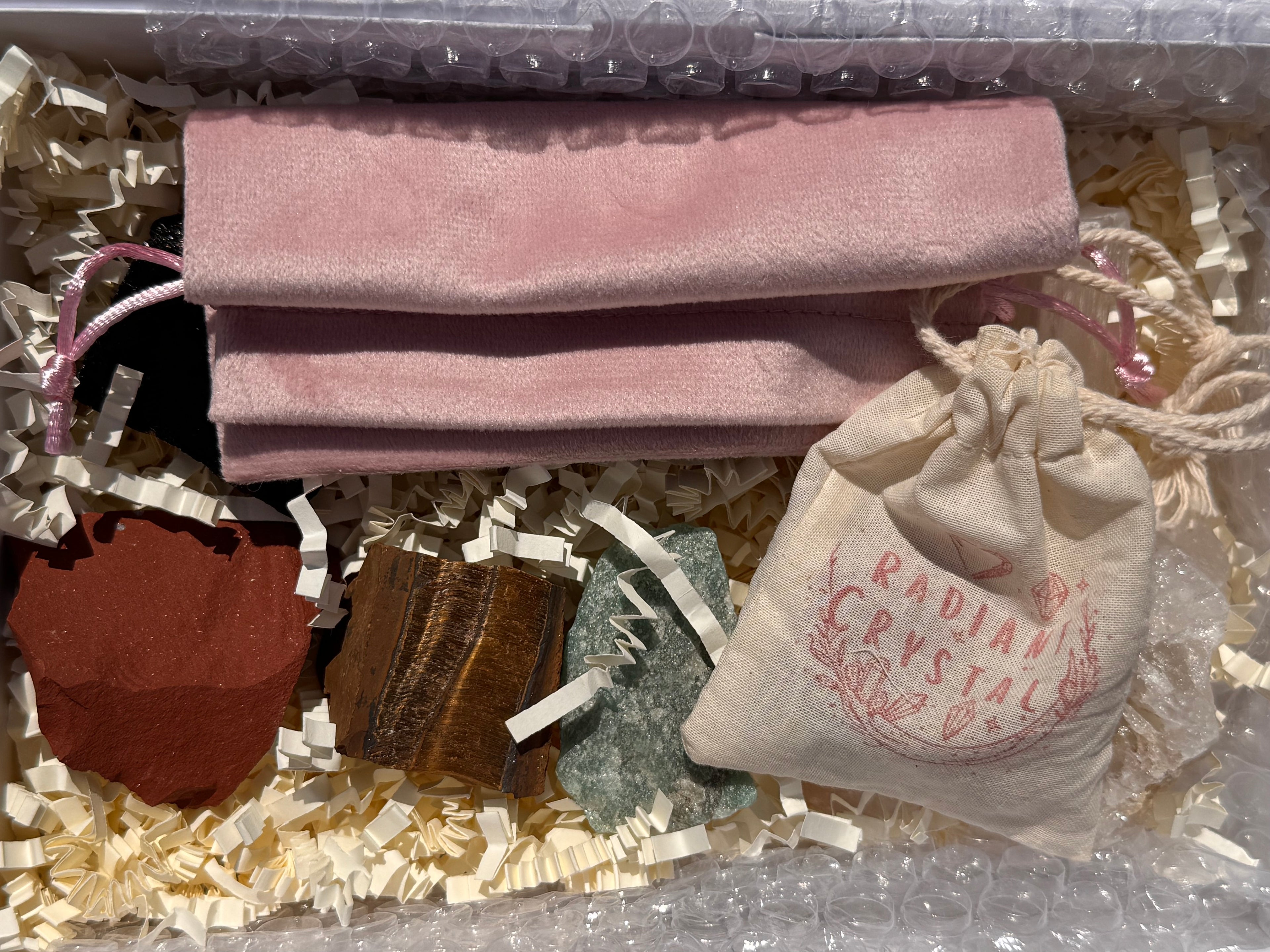 Colour Psychology Crystal Kit | Crystal Healing Gift | Self Care Gift | Mindfulness Box | Meditation Crystals | Wellness Gift