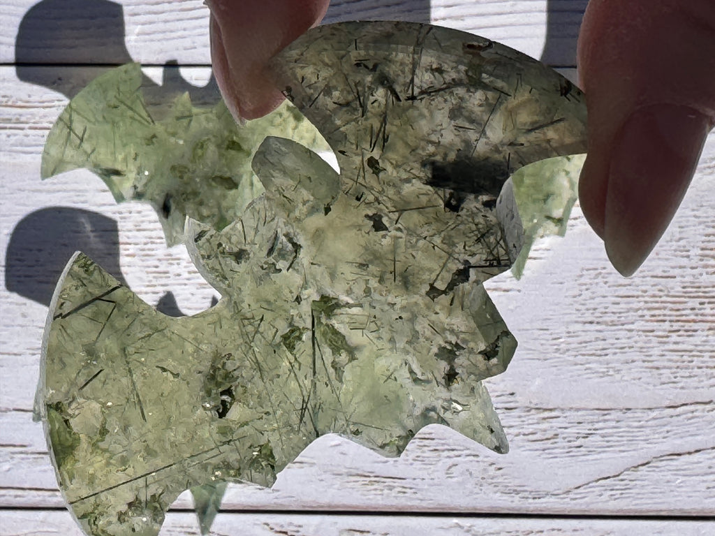 Prehnite Bat Carving – Handcrafted Nature Décor | Natural crystal Sculpture |