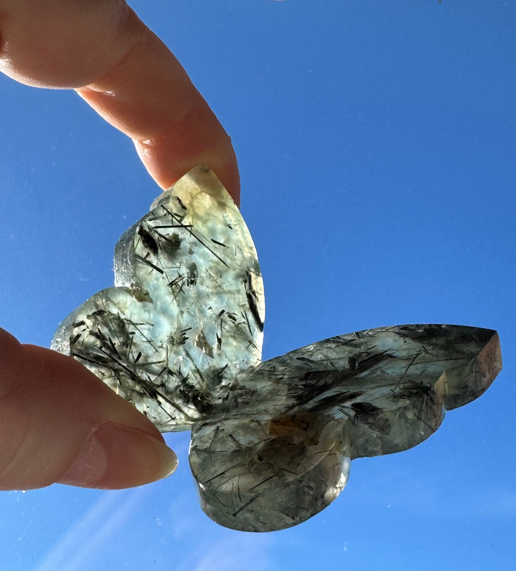 Prehnite Butterfly Carving – Handcrafted Nature Décor | Natural Obsidian Sculpture |