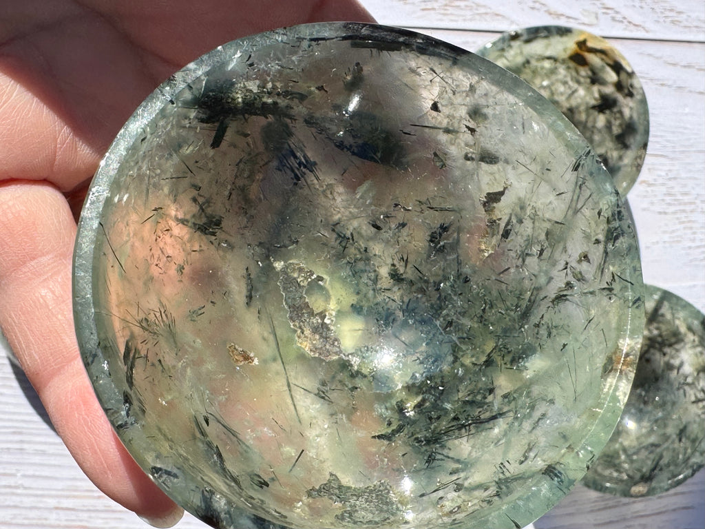 Prehnite 3inch bowl – Handcrafted Nature Décor | Natural crystal Sculpture | (Copy)