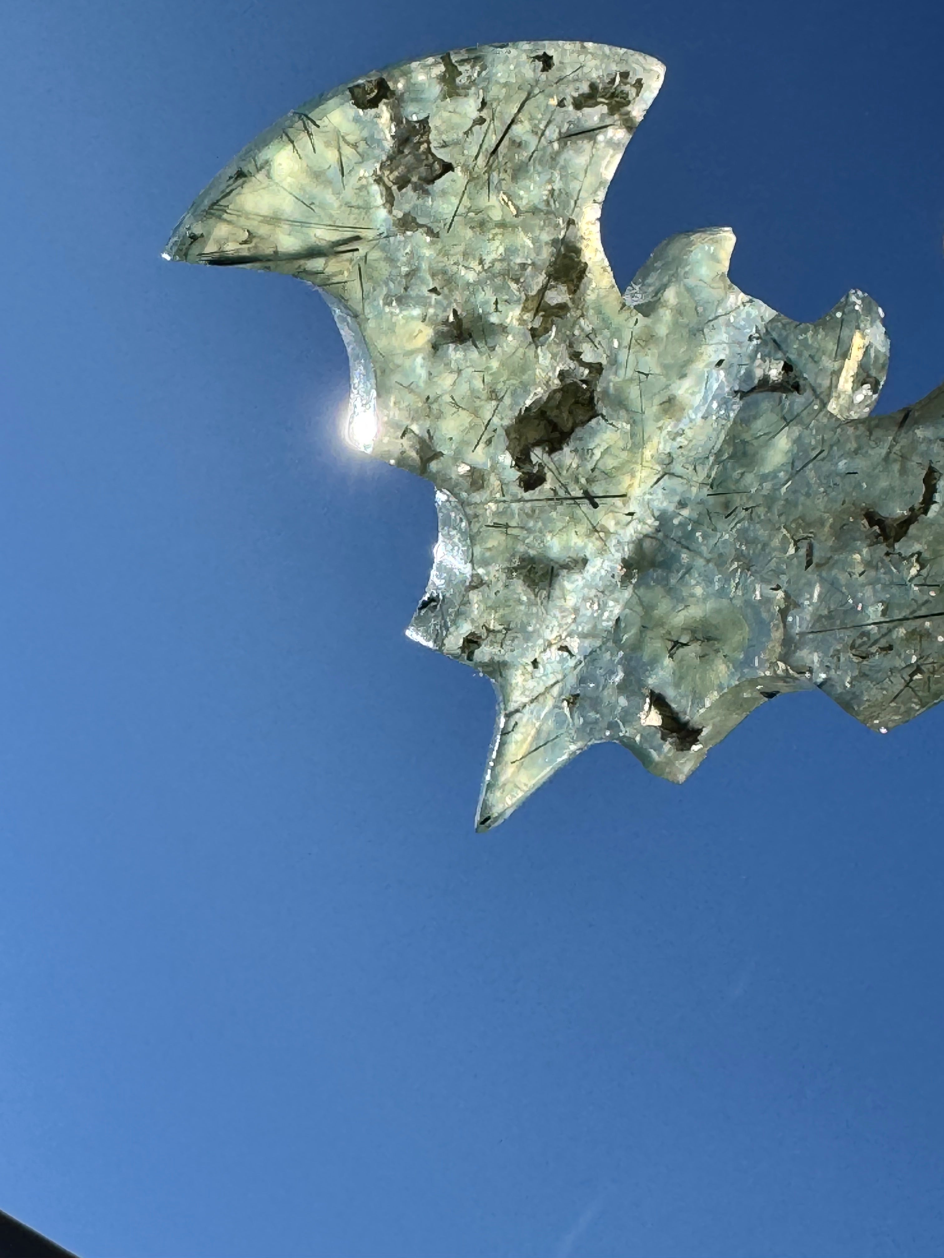 Prehnite Bat Carving – Handcrafted Nature Décor | Natural crystal Sculpture |