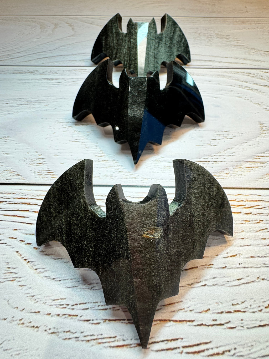 Sliver Sheen Obsidian 3D Bat – Polished Grounding Crystal for Protection, Stability & Emotional Clarity