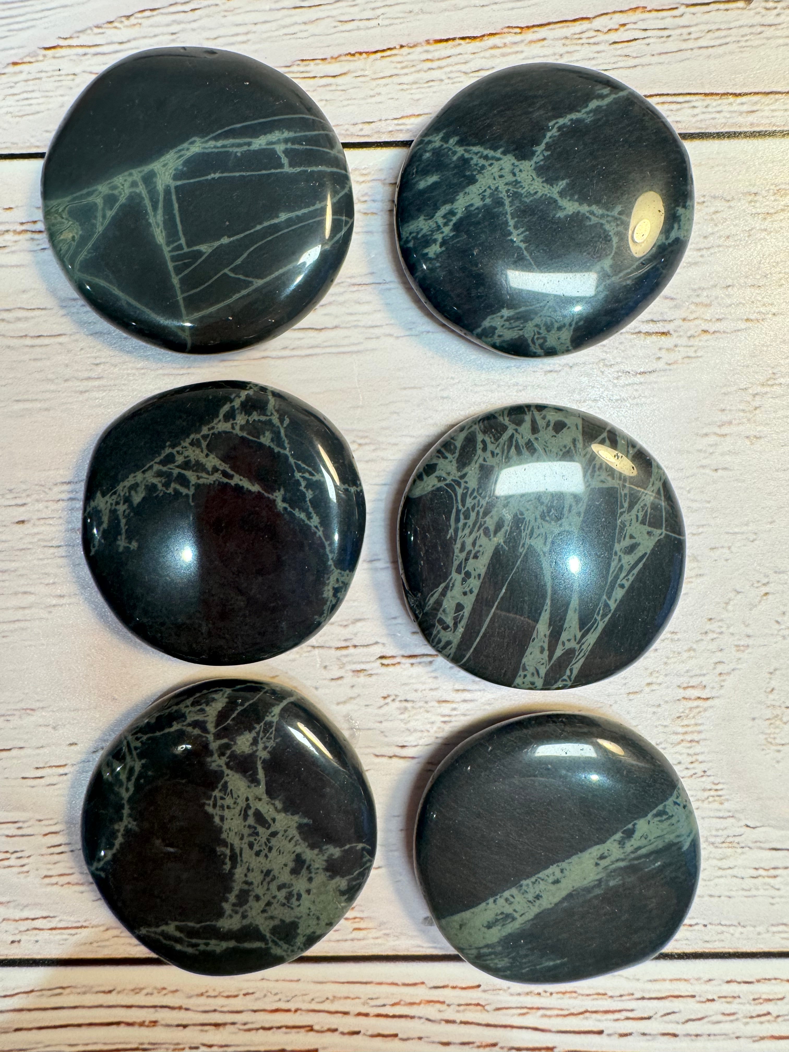 spiderweb Obsidian palm stone – Polished Grounding Crystal for Protection, Stability & Emotional Clarity