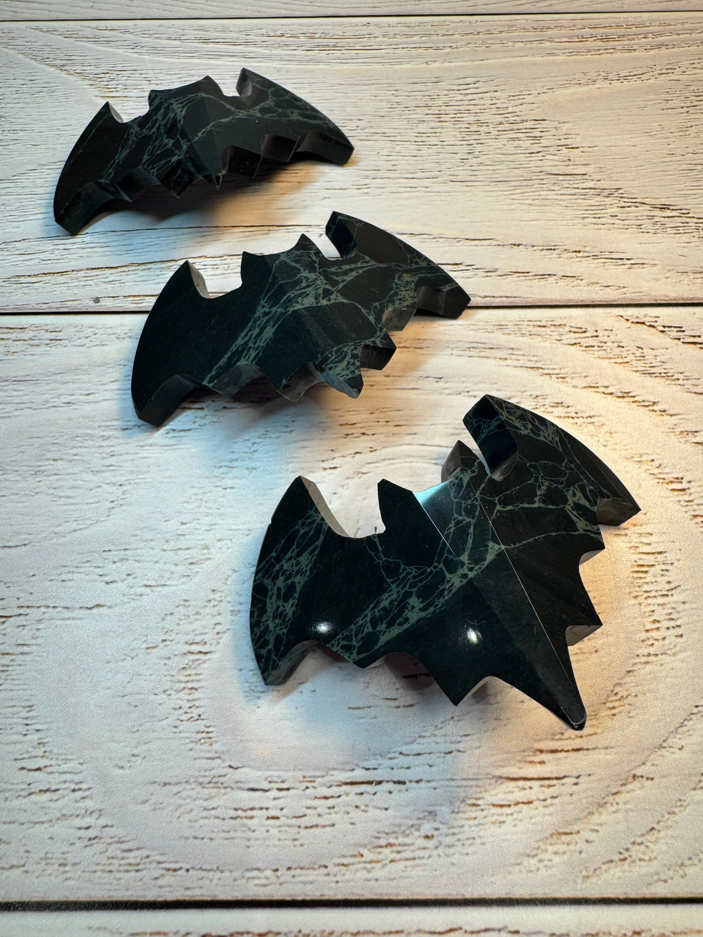 spiderweb Obsidian 3D Bat – Polished Grounding Crystal for Protection, Stability & Emotional Clarity