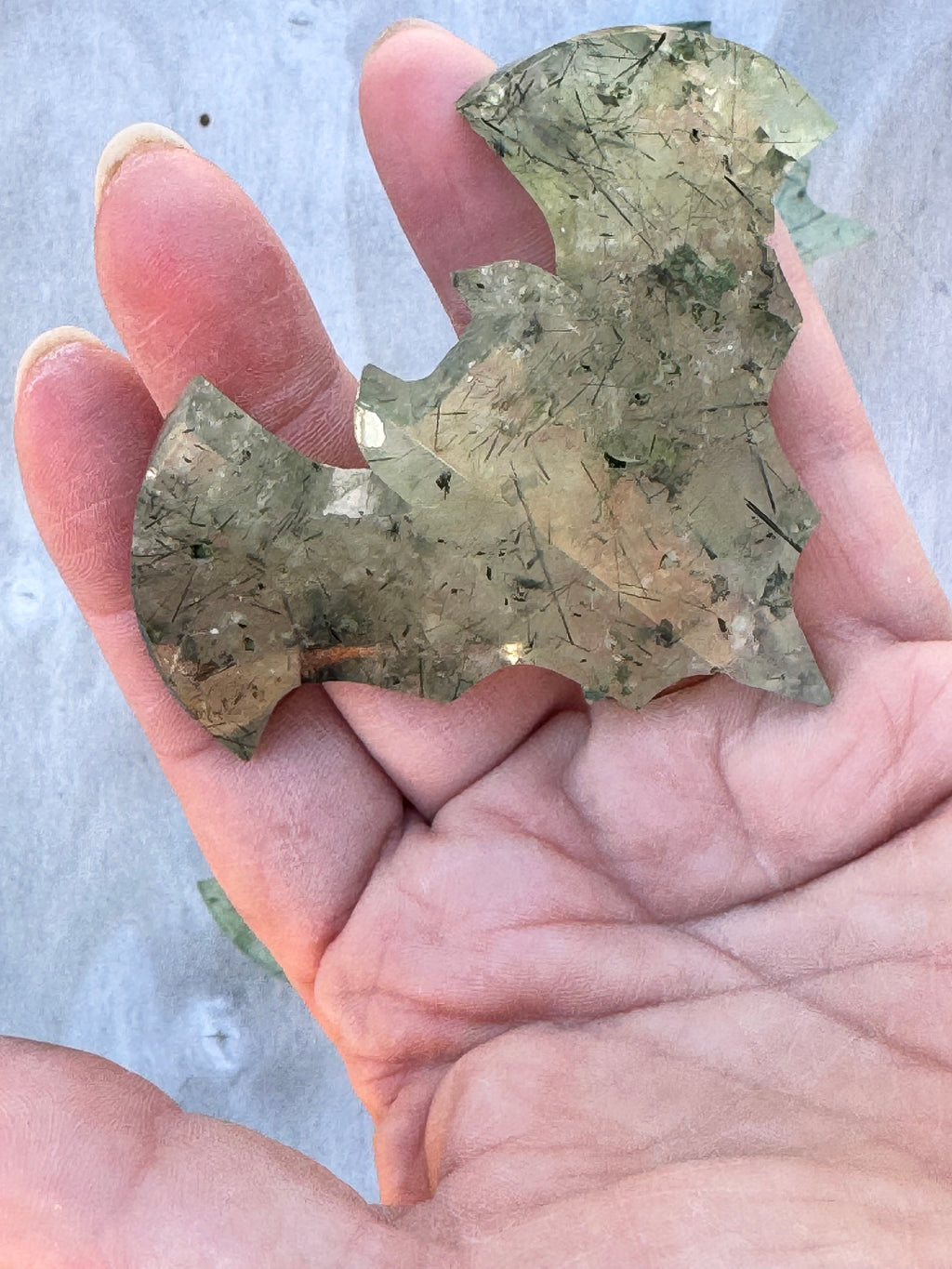Prehnite Bat Carving – Handcrafted Nature Décor | Natural crystal Sculpture |