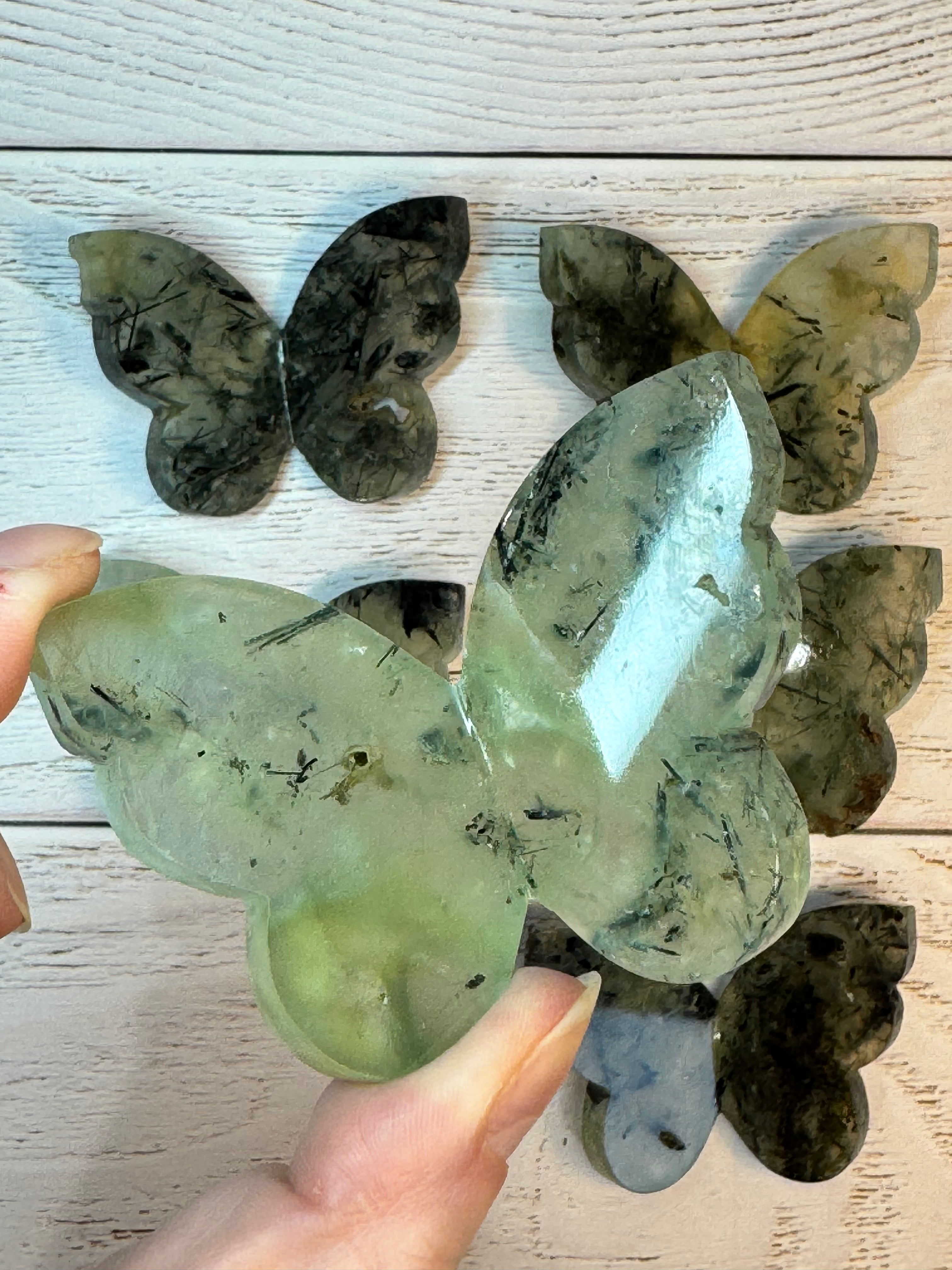 Prehnite Butterfly Carving – Handcrafted Nature Décor | Natural Obsidian Sculpture |