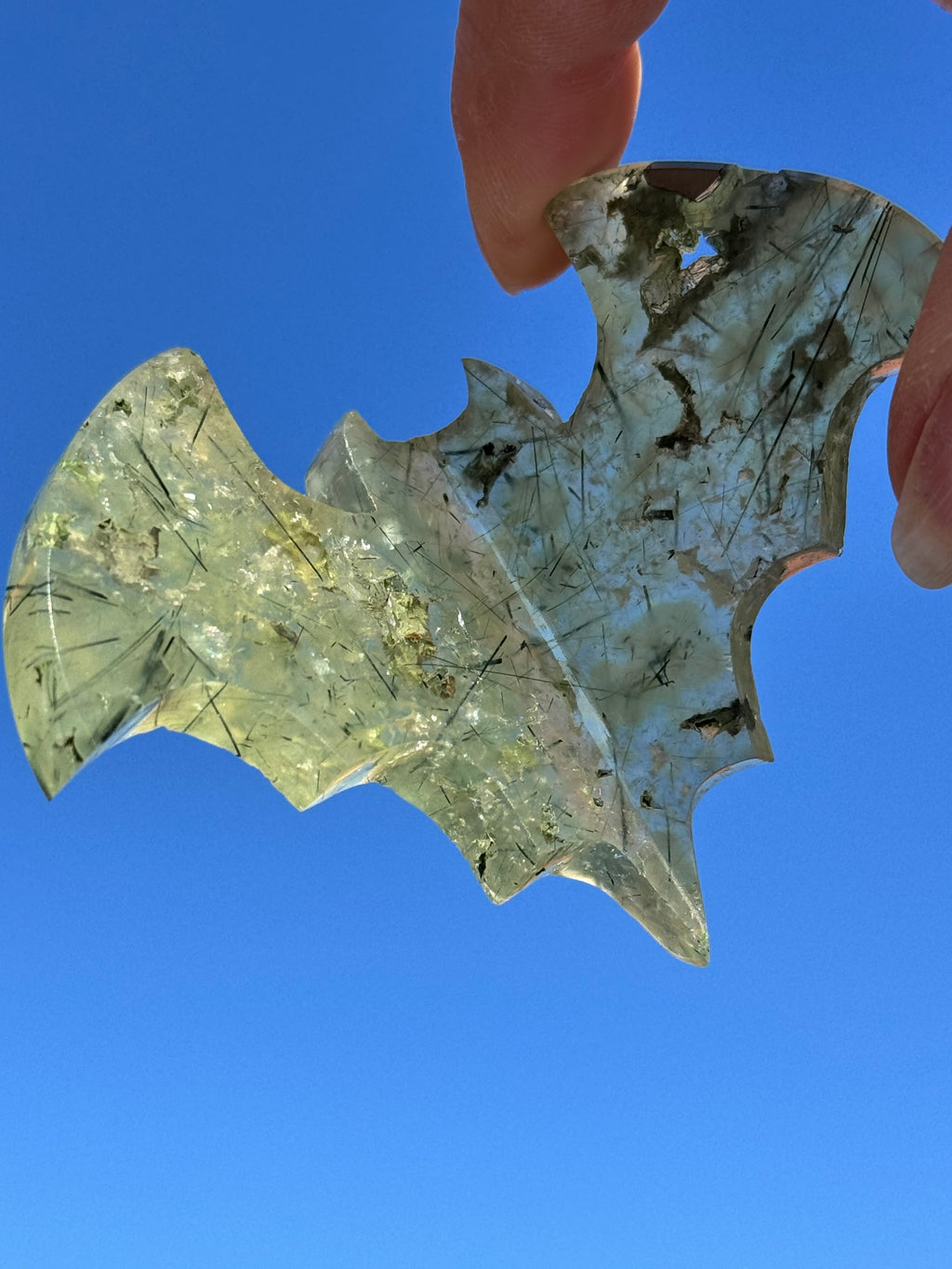 Prehnite Bat Carving – Handcrafted Nature Décor | Natural crystal Sculpture |