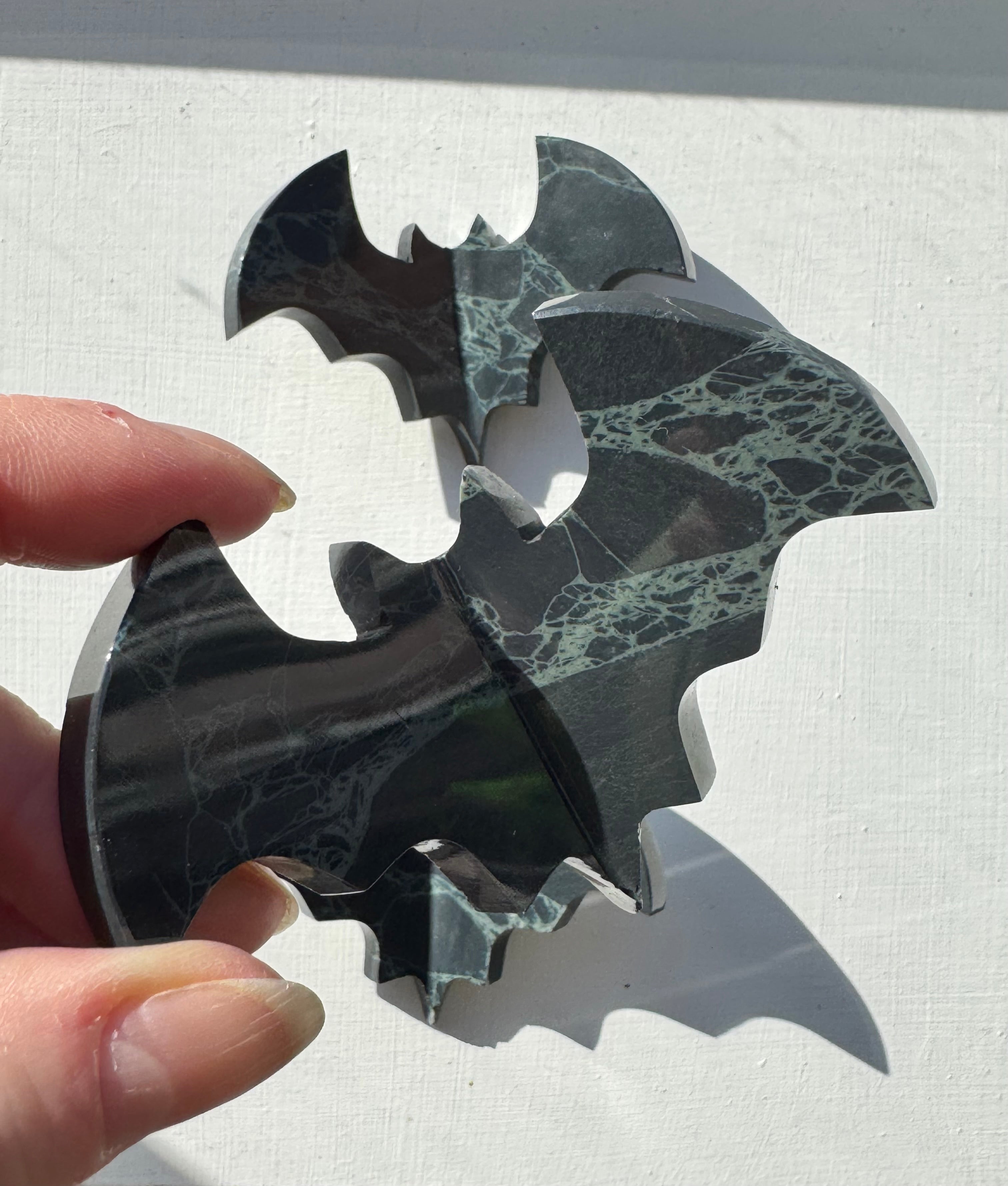 spiderweb Obsidian 3D Bat – Polished Grounding Crystal for Protection, Stability & Emotional Clarity
