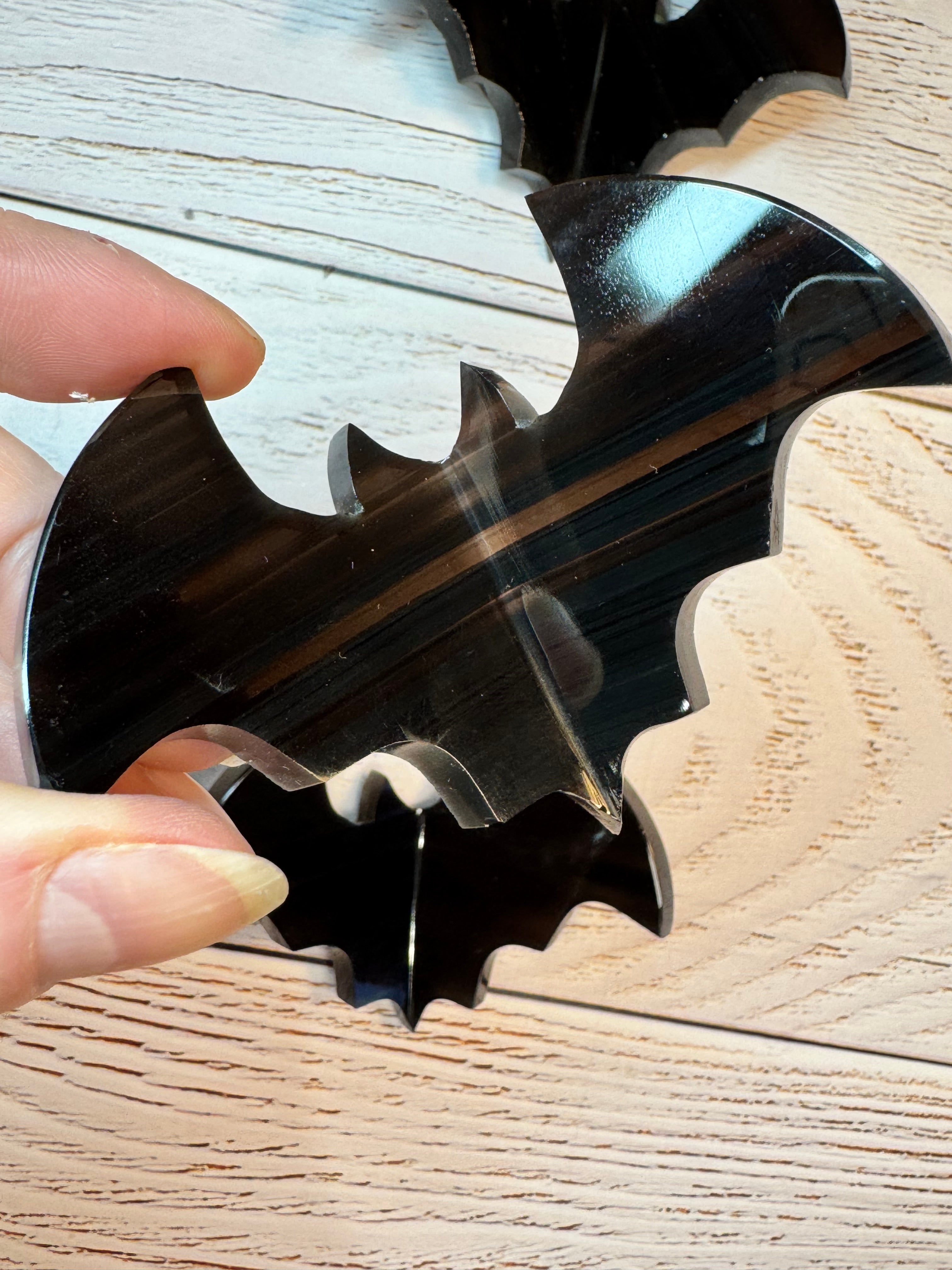 Midnight Lace Obsidian Bat Carving – Handcrafted Gothic Décor | Natural Obsidian Sculpture | Dark Academia | Halloween