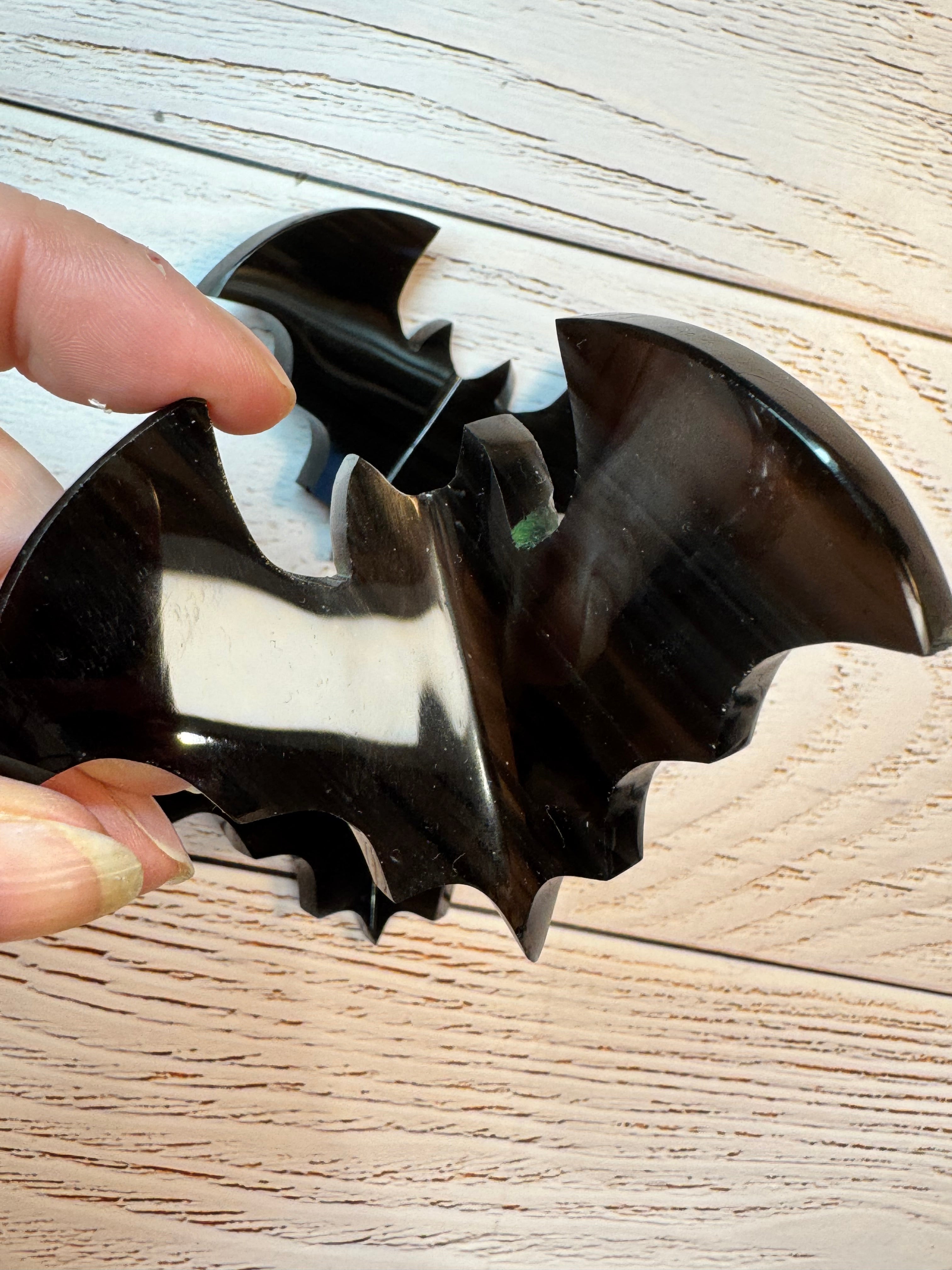 Midnight Lace Obsidian Bat Carving – Handcrafted Gothic Décor | Natural Obsidian Sculpture | Dark Academia | Halloween