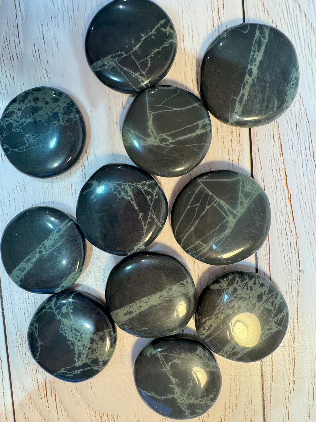 spiderweb Obsidian palm stone – Polished Grounding Crystal for Protection, Stability & Emotional Clarity