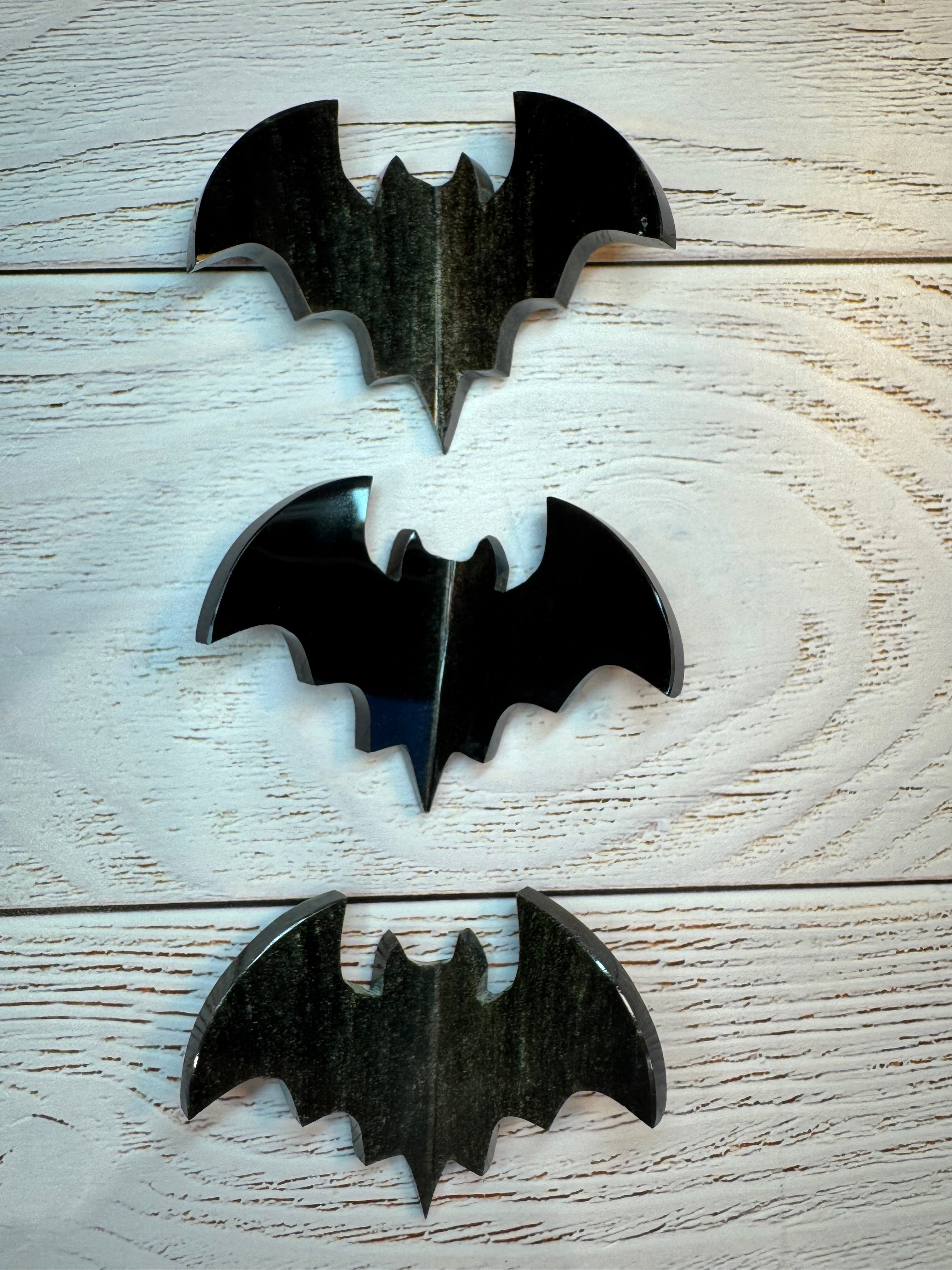Midnight Lace Obsidian Bat Carving – Handcrafted Gothic Décor | Natural Obsidian Sculpture | Dark Academia | Halloween