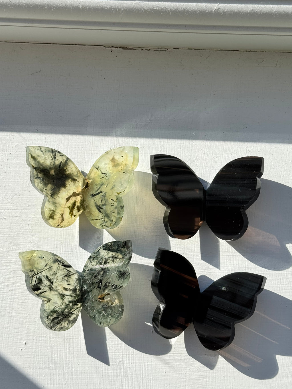 Prehnite Butterfly Carving – Handcrafted Nature Décor | Natural Obsidian Sculpture |