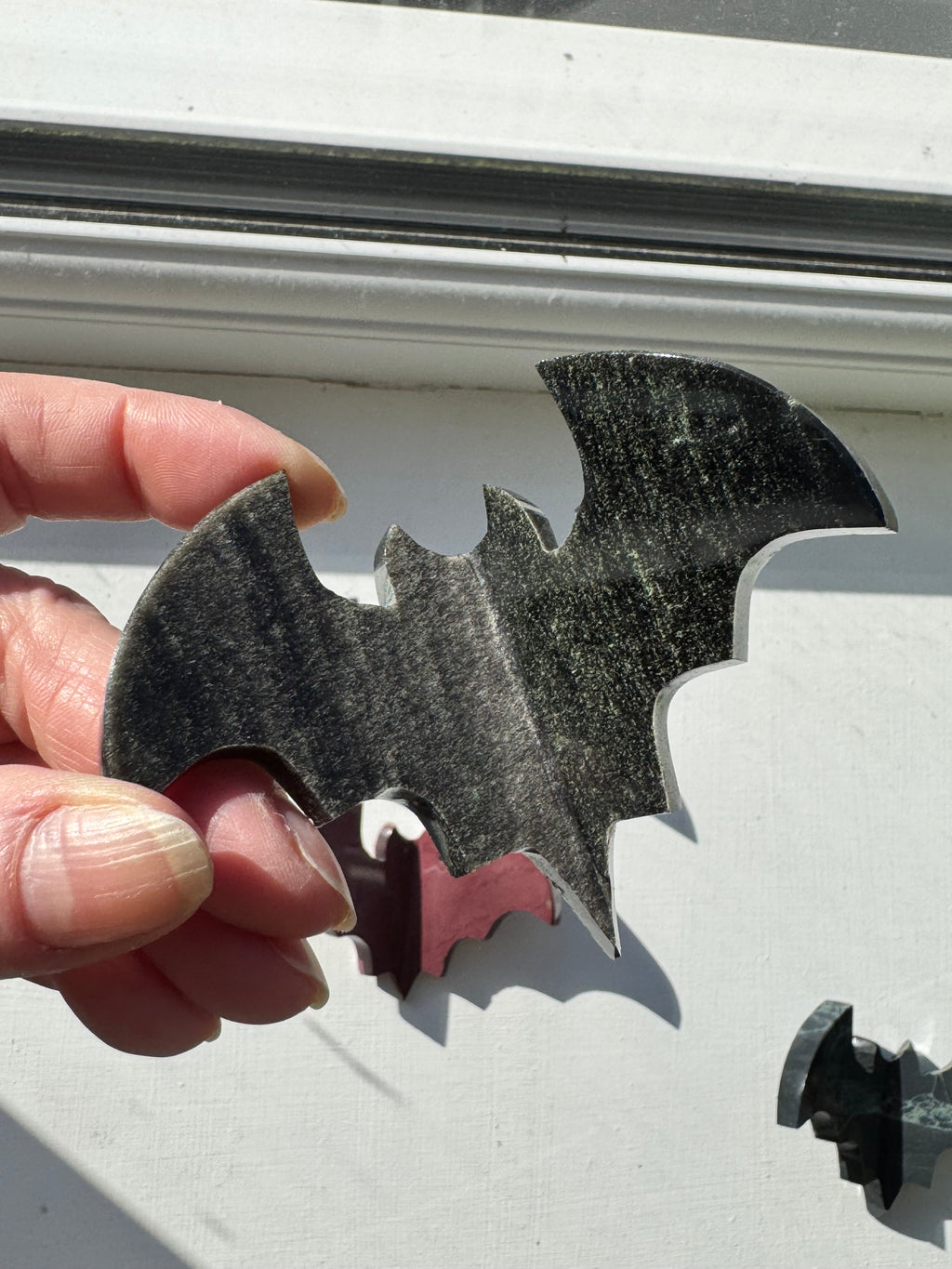 Sliver Sheen Obsidian 3D Bat – Polished Grounding Crystal for Protection, Stability & Emotional Clarity
