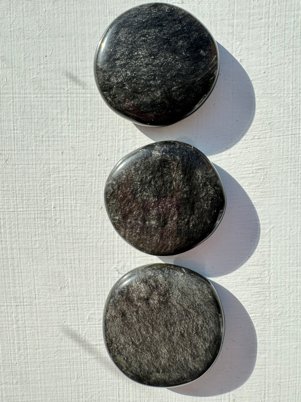Sliver Sheen Obsidian palm stone – Polished Grounding Crystal for Protection, Stability & Emotional Clarity