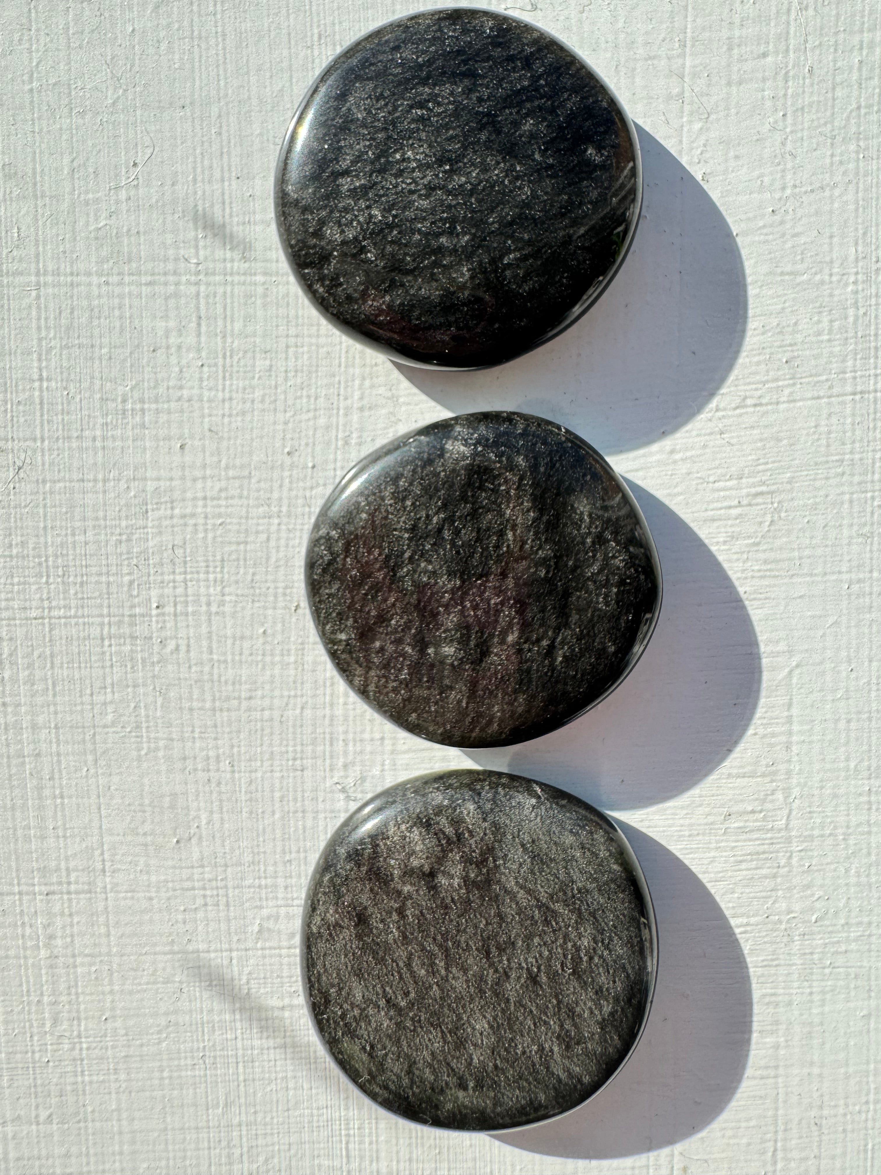 Sliver Sheen Obsidian palm stone – Polished Grounding Crystal for Protection, Stability & Emotional Clarity