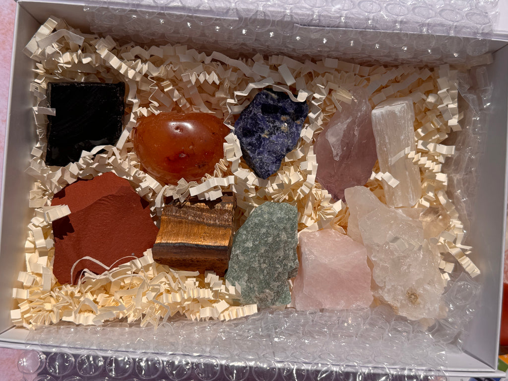 Colour Psychology Crystal Kit | Crystal Healing Gift | Self Care Gift | Mindfulness Box | Meditation Crystals | Wellness Gift