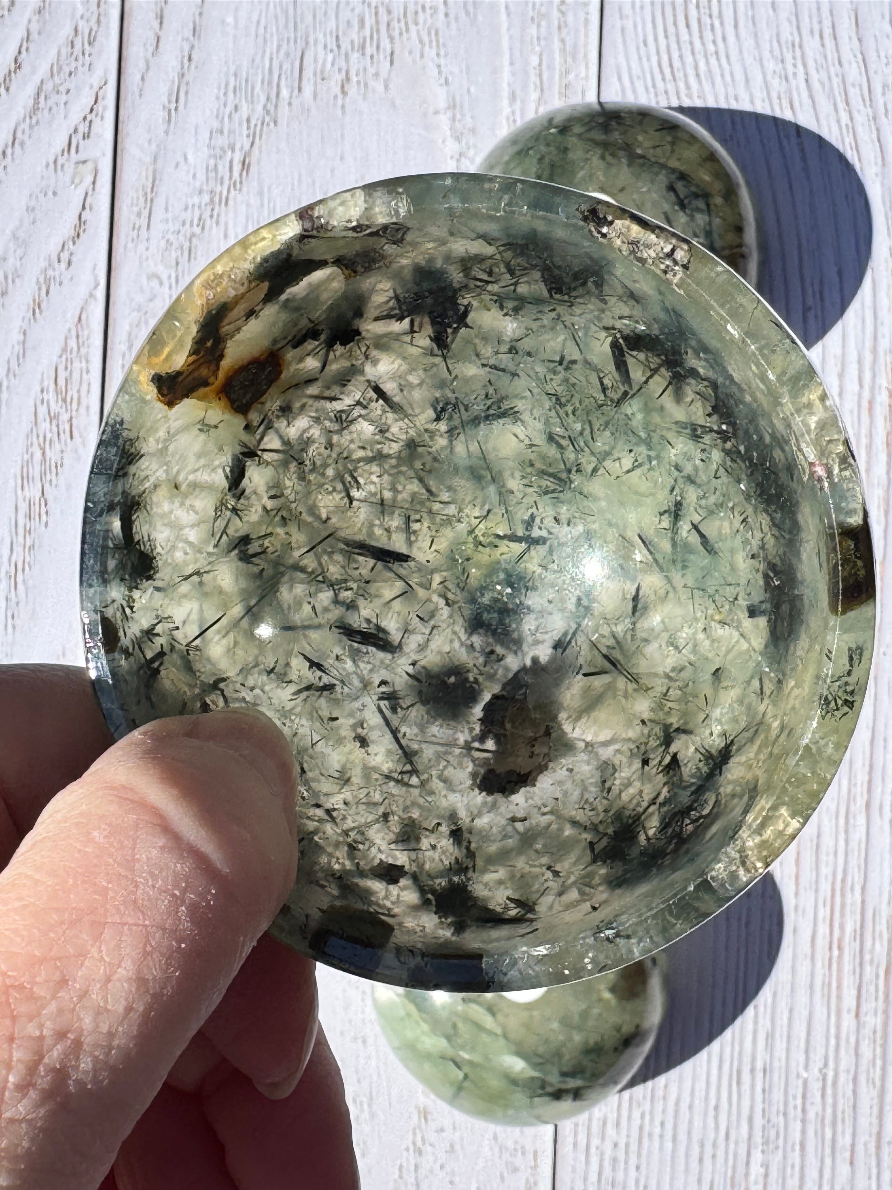 Prehnite 3inch bowl – Handcrafted Nature Décor | Natural crystal Sculpture | (Copy)