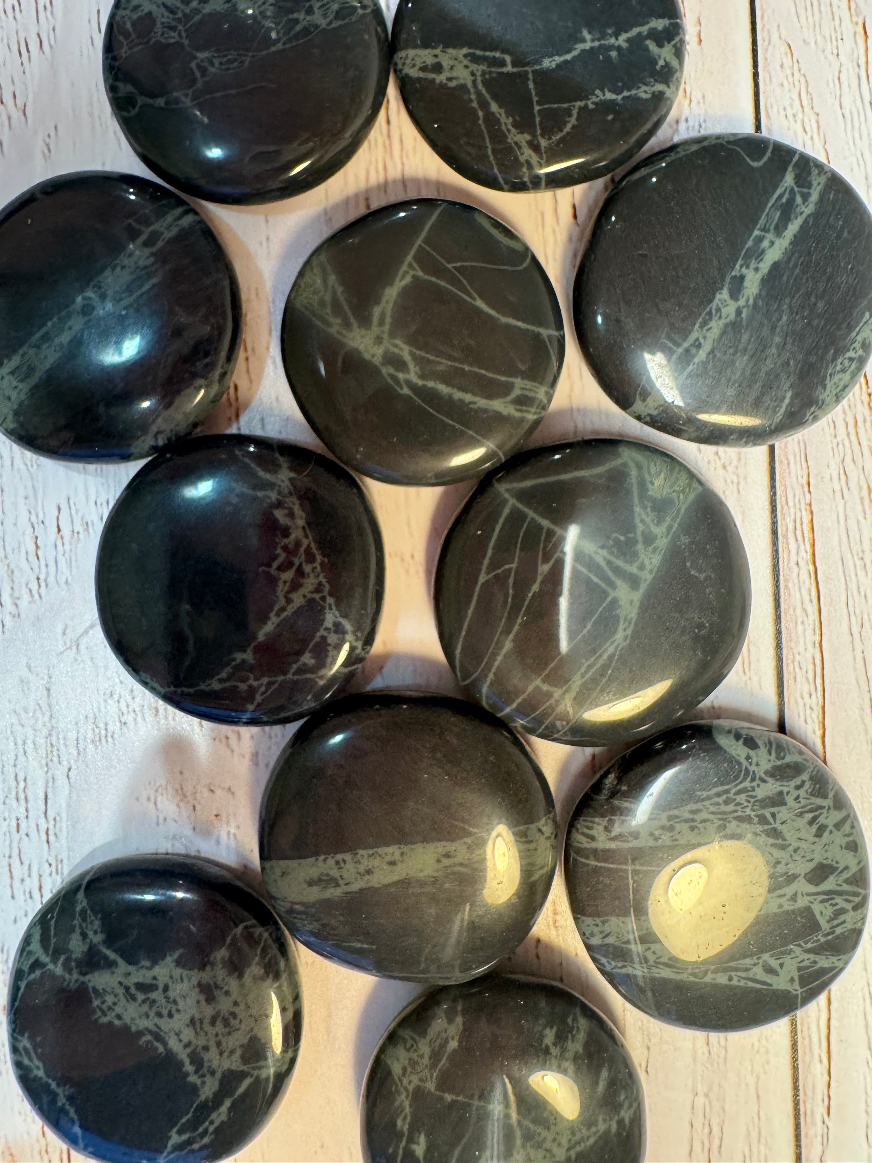 spiderweb Obsidian palm stone – Polished Grounding Crystal for Protection, Stability & Emotional Clarity
